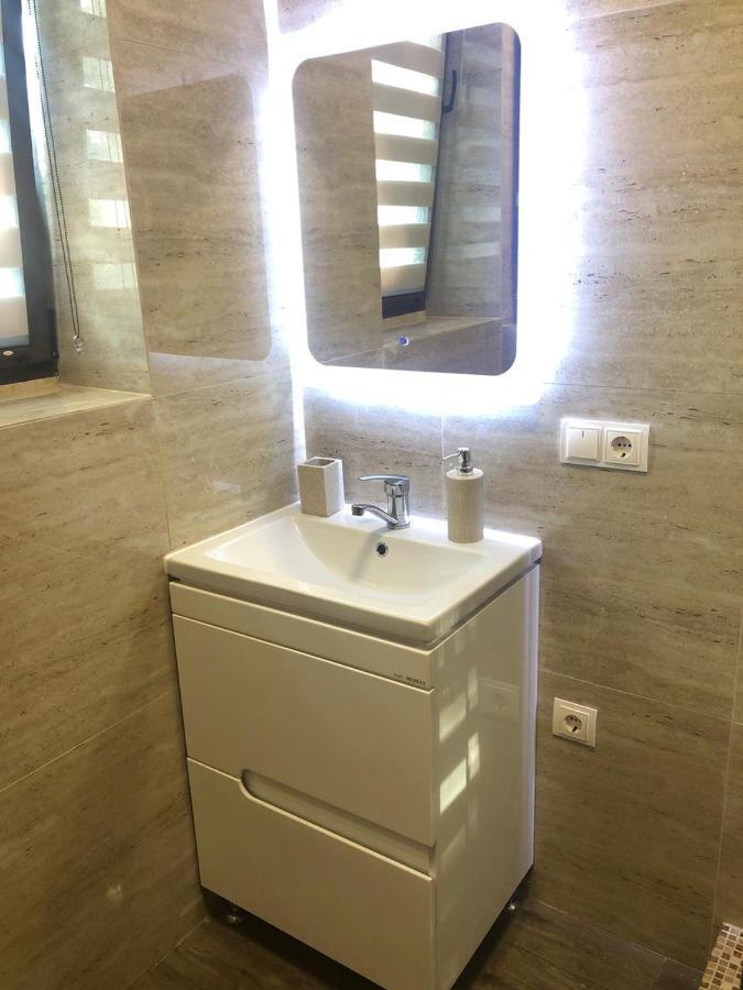 Апартаменти Карпати Esterno foto