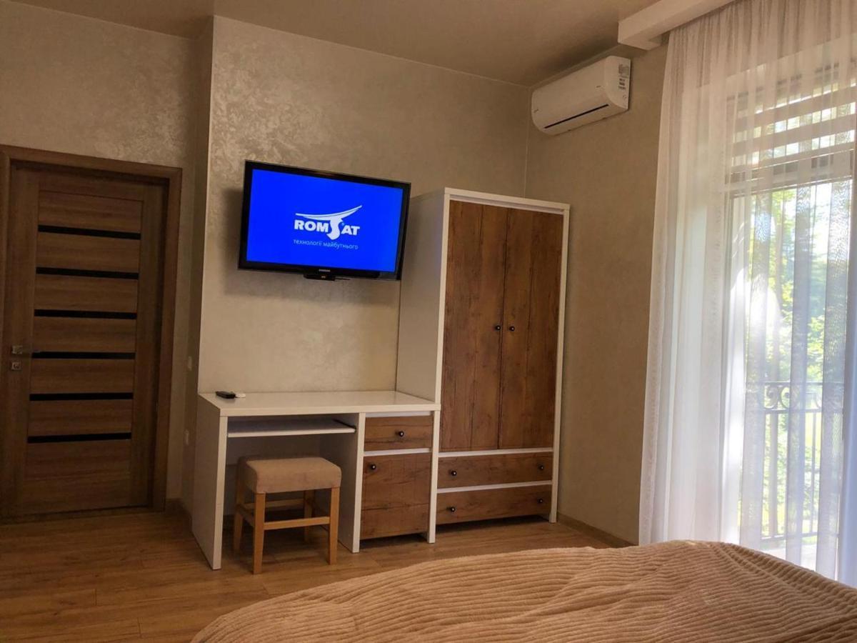Апартаменти Карпати Esterno foto