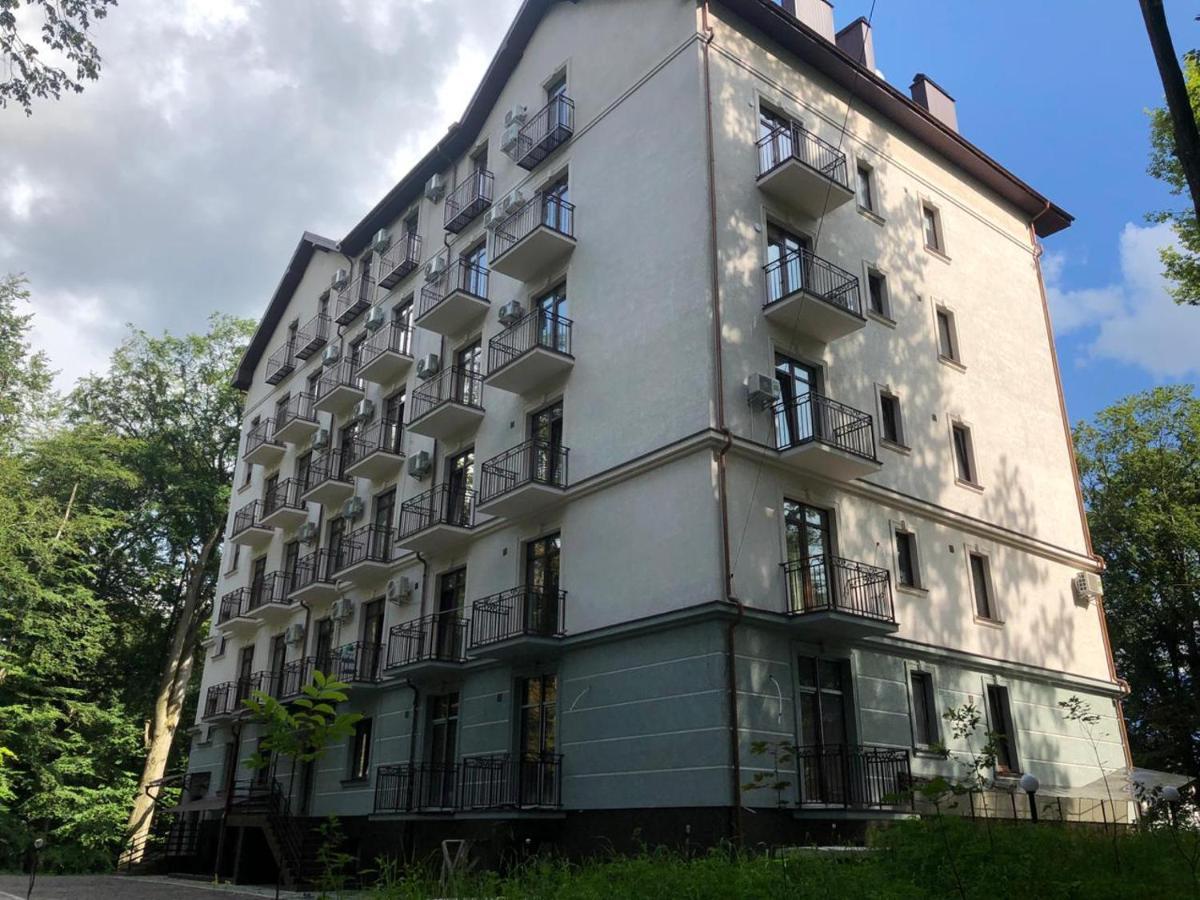 Апартаменти Карпати Esterno foto